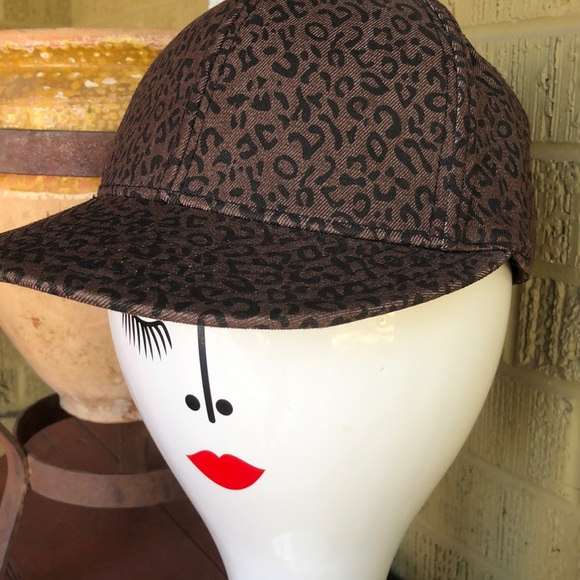 Women’s San Diego Hat Co Animal Print Cap - Picture 2 of 10